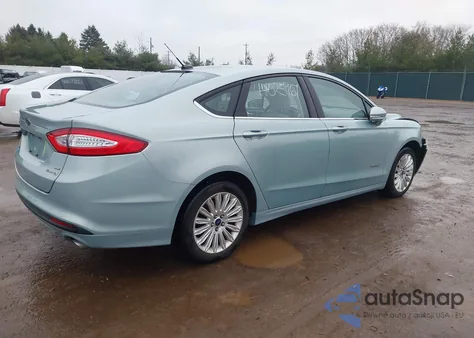 2014 Ford Fusion Hybrid Se from USA, damaged, VIN 3FA6P0LU8ER365303